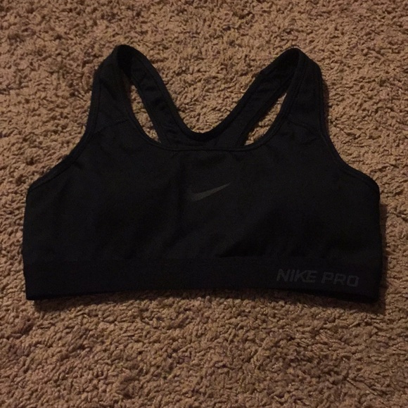 Black nike pro sports bra - Picture 1 of 3